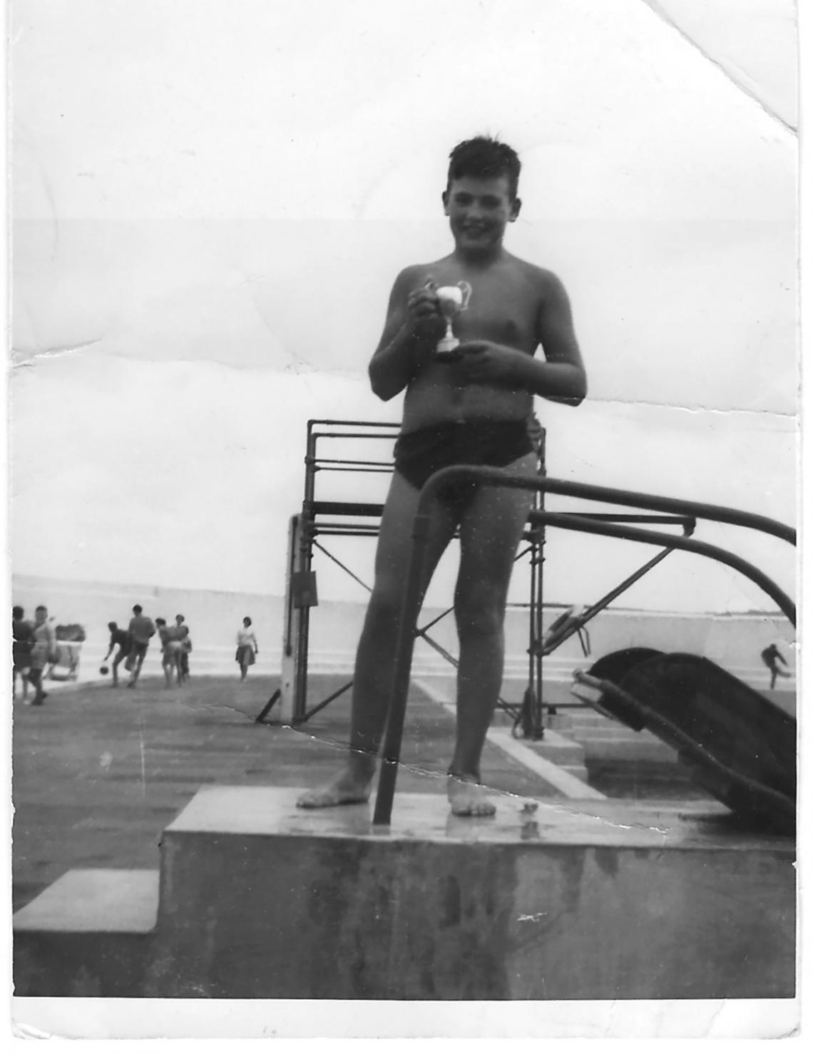 Jubilee Pool on a sunny day