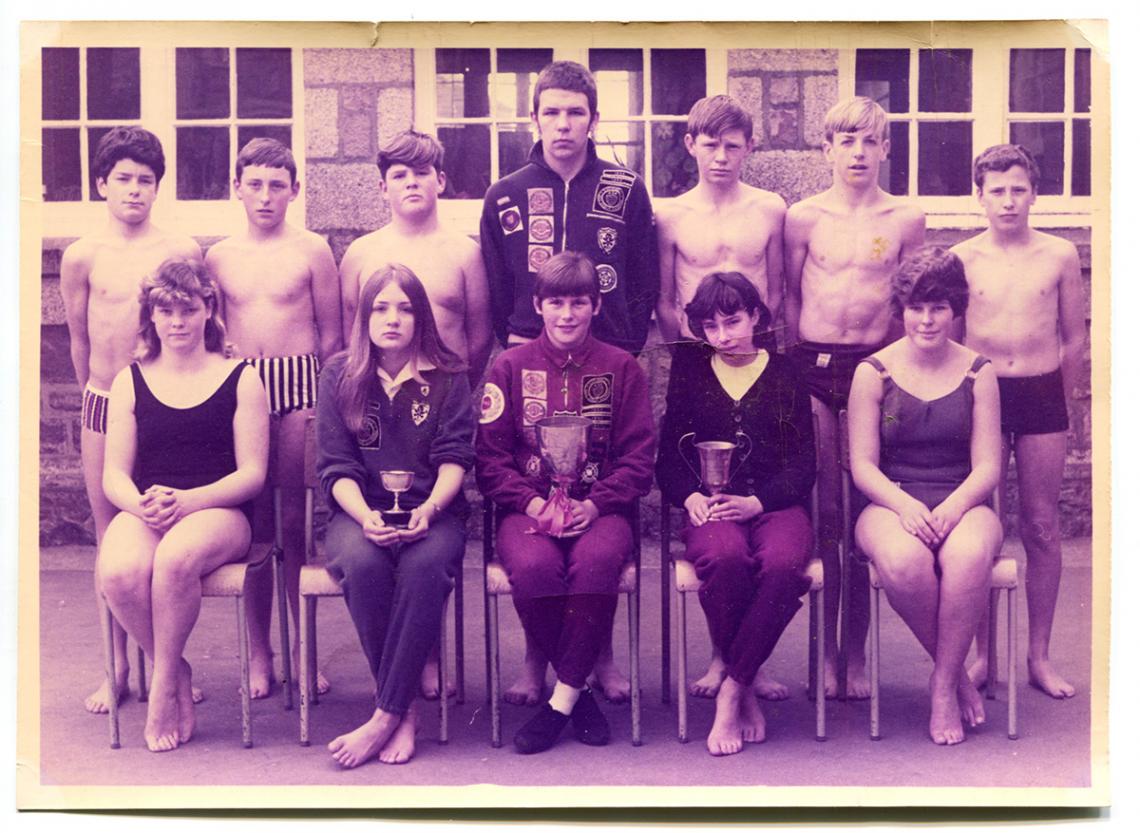 Lescudjack School swimming team