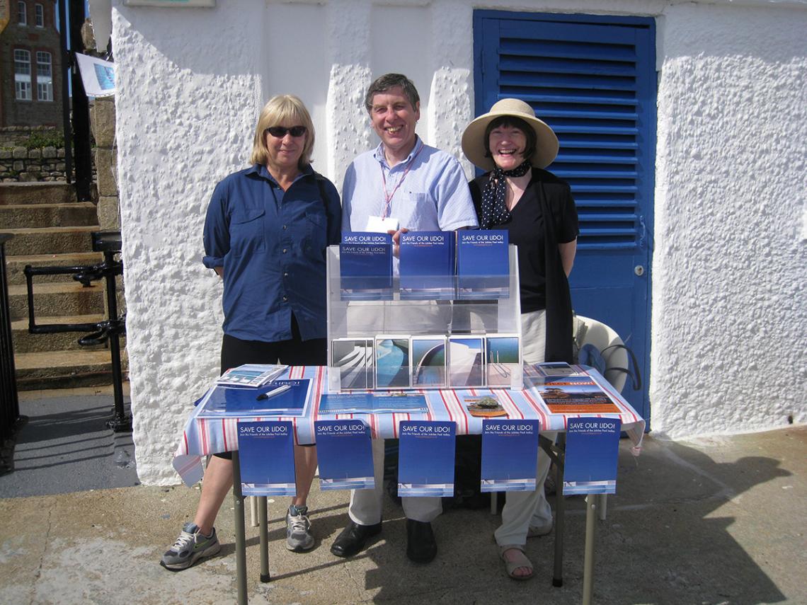 Friends of Jubilee Pool stall