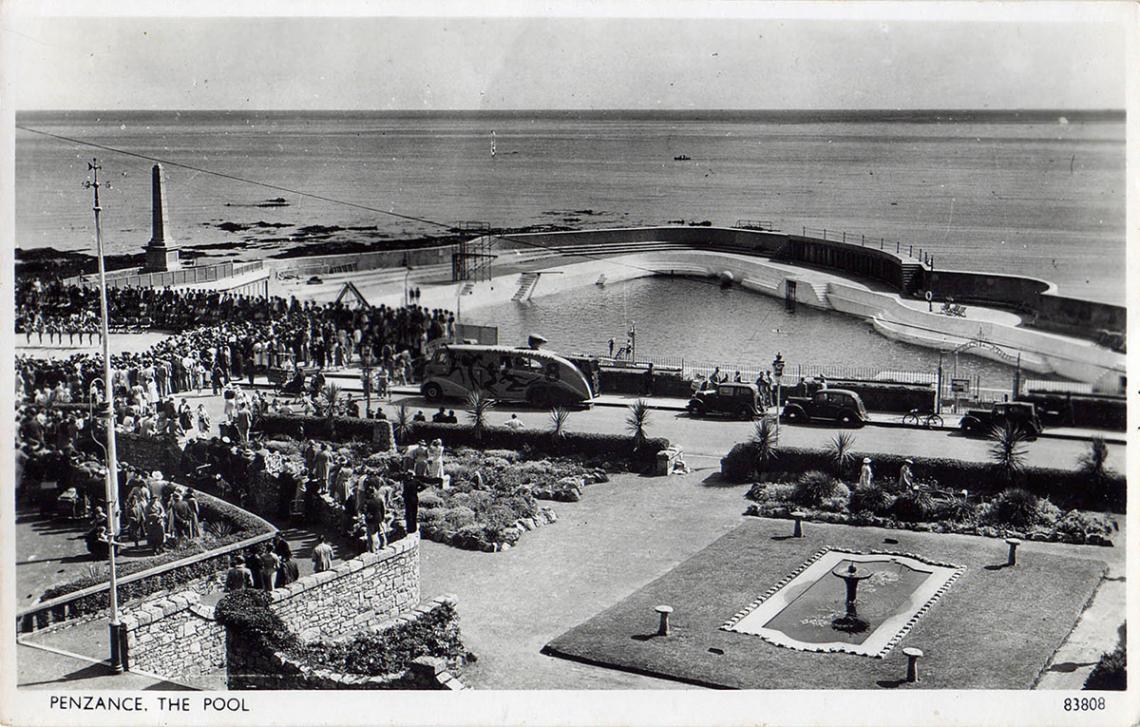 Aerial view of Jubilee Pool on its opening day in 1935