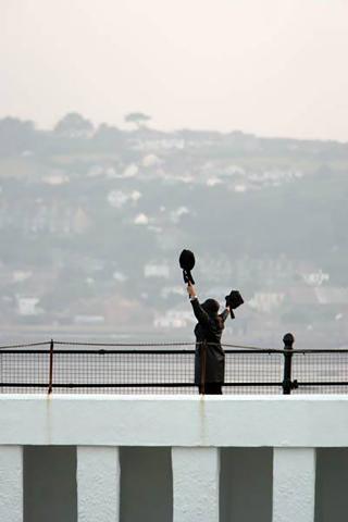 Live art at the pool - props 2